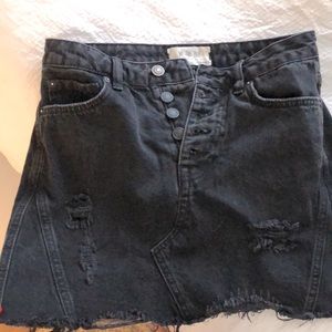 Free people size 26 black Jean skirt